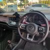 volkswagen up 2018 quick_quick_ABA-AADKR_WVWZZZAAZJD188489 image 11