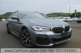 bmw 5-series 2021 CFJ1559301