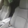 toyota c-hr 2018 quick_quick_DAA-ZYX10_ZYX10-2148237 image 6