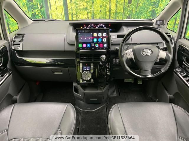 toyota voxy 2010 CFJ1523664 image 2