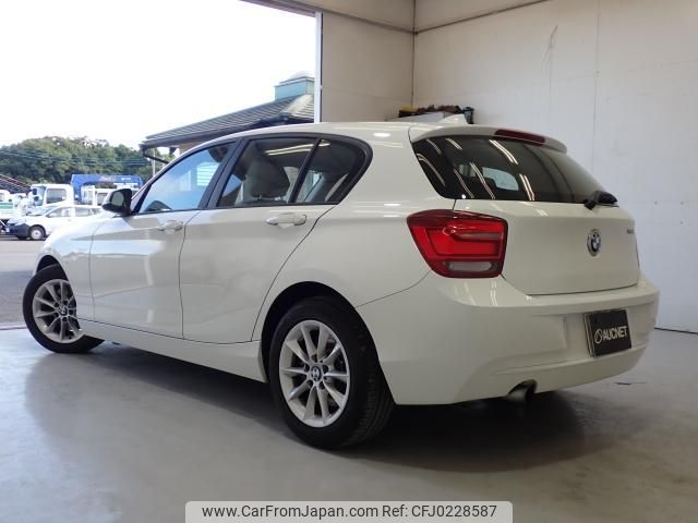 bmw 1-series 2014 quick_quick_DBA-1A16_WBA1A12090P577070 image 2