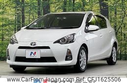 toyota aqua 2012 CFJ1625506
