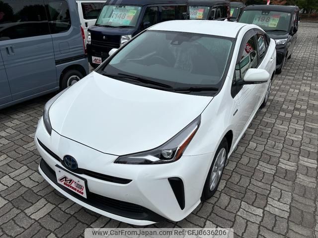 toyota prius 2019 quick_quick_ZVW55_ZVW55-6006863 image 2