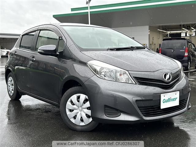 toyota vitz 2014 -TOYOTA--Vitz DBA-KSP130--KSP130-2104503---TOYOTA--Vitz DBA-KSP130--KSP130-2104503- image 1