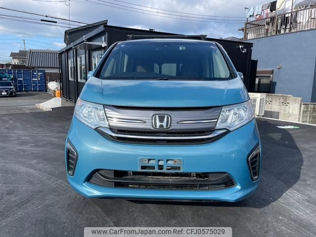 honda stepwagon 2019 GOO_JP_700070896330241218008 image 2