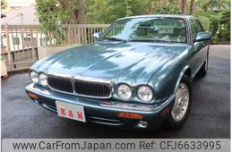jaguar-xj-series-1998-17489-car_af44893d-64a9-4347-8faa-48dd1b2211bd