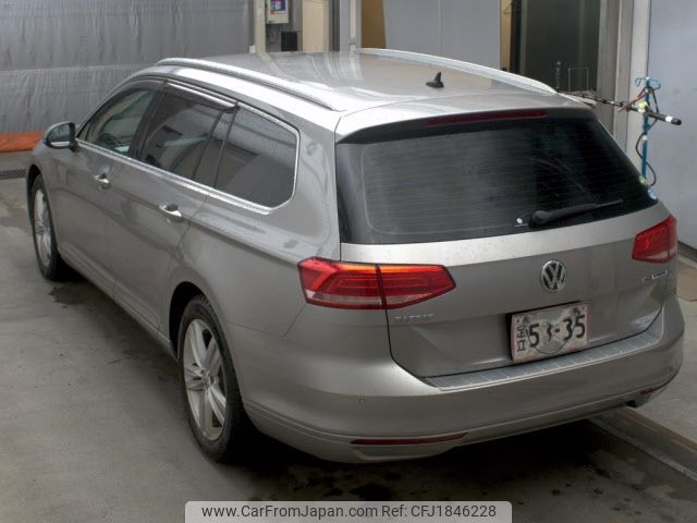 volkswagen passat-variant 2016 CFJ1846228 image 2