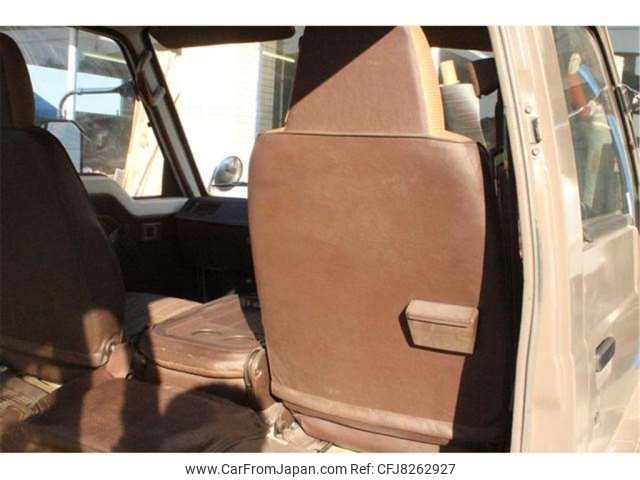 1989 Toyota Hiace Van YH61V - Car Price $7,696