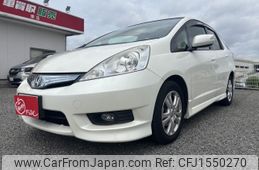 honda fit-shuttle-hybrid 2011 CFJ1550270