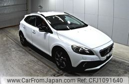 volvo v40 2014 -VOLVO--Volvo V40 MB5204T-YV1MZ6356E2043400---VOLVO--Volvo V40 MB5204T-YV1MZ6356E2043400-