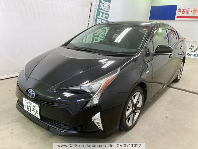 toyota prius 2018 quick_quick_DAA-ZVW50_ZVW50-6151874 image 2