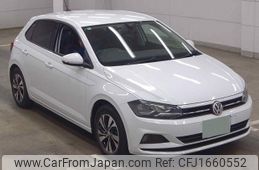 volkswagen polo 2018 CFJ1660552