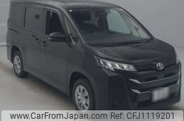 toyota noah 2024 -TOYOTA 【青森 300ﾔ1085】--Noah 6BA-MZRA95W--MZRA95W-0017947---TOYOTA 【青森 300ﾔ1085】--Noah 6BA-MZRA95W--MZRA95W-0017947-