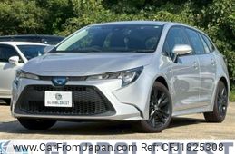 toyota corolla-touring-wagon 2022 CFJ1825308
