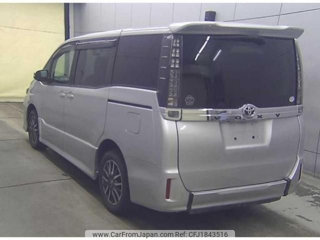 toyota voxy 2014 CFJ1843516 image 2