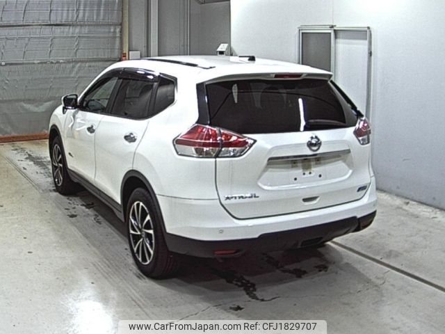 nissan x-trail 2016 CFJ1829707 image 2