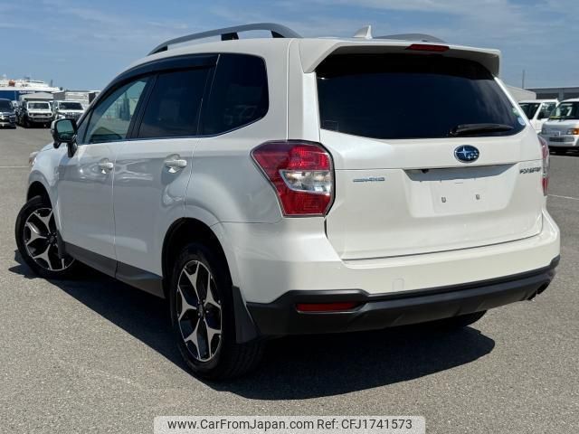 subaru forester 2014 CFJ1741573 image 2