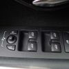 volvo v40 2014 646828-N2025060304F-27 image 23