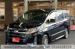 toyota noah 2017 -TOYOTA--Noah DAA-ZWR80W--ZWR80-0300250---TOYOTA--Noah DAA-ZWR80W--ZWR80-0300250-