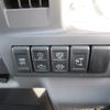 isuzu elf-truck 2016 CFJ8477843 image 18