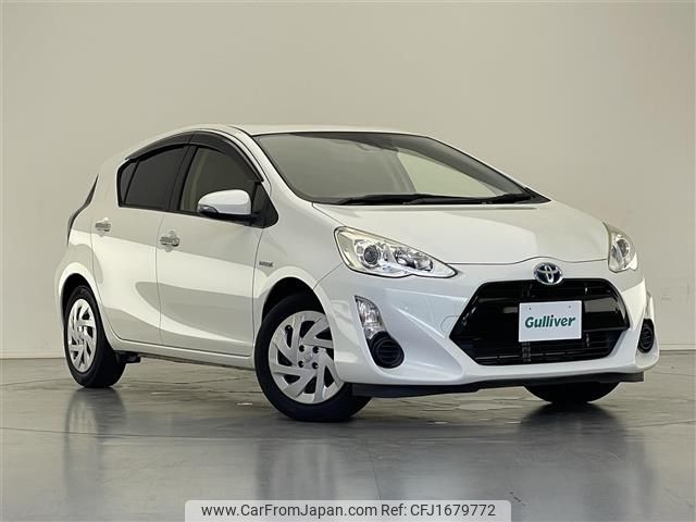 toyota aqua 2017 CFJ1679772 image 1