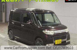 daihatsu tanto 2010 CFJ1783603