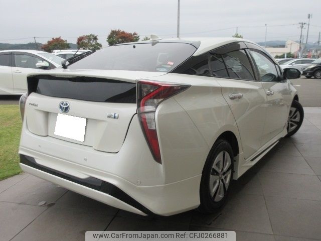 toyota prius 2016 -TOYOTA--Prius DAA-ZVW51--ZVW51-8029343---TOYOTA--Prius DAA-ZVW51--ZVW51-8029343- image 2