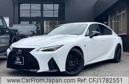 lexus is 2022 CFJ1782551