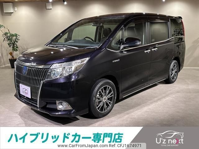toyota esquire 2014 CFJ1674971 image 1