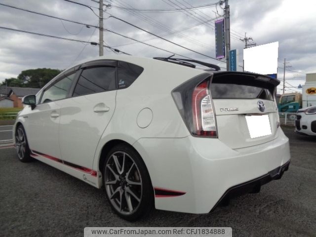 toyota prius 2013 CFJ1834888 image 2