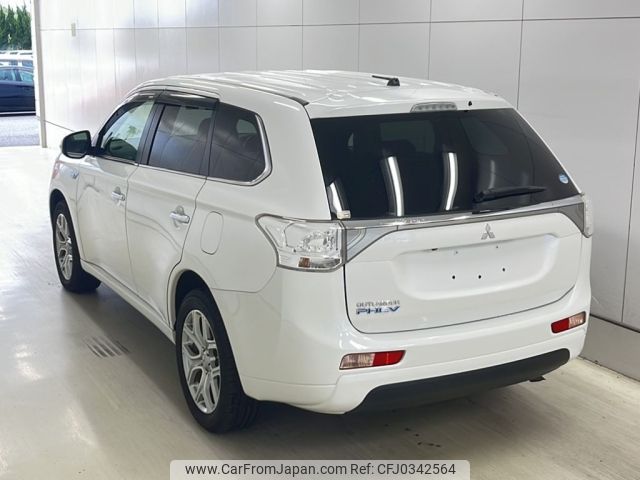 mitsubishi outlander-phev 2013 -MITSUBISHI--Outlander PHEV GG2W-0006983---MITSUBISHI--Outlander PHEV GG2W-0006983- image 2