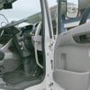 nissan diesel-ud-quon 2017 CFJ1763960 image 19