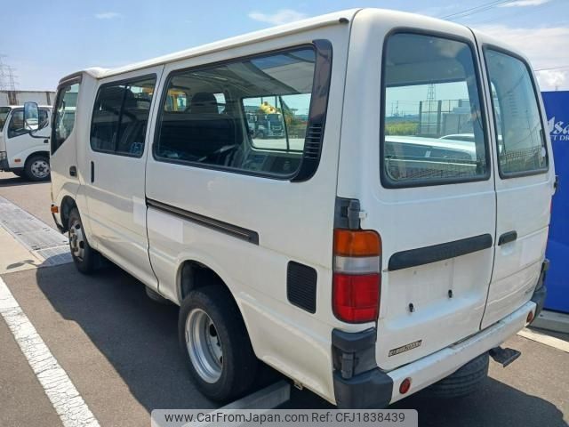 toyota dyna-truck 2011 CFJ1838439 image 2