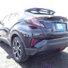 toyota c-hr 2017 N2024100257F-21 image 3