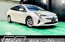 toyota prius 2016 quick_quick_ZVW50_ZVW50-8006303