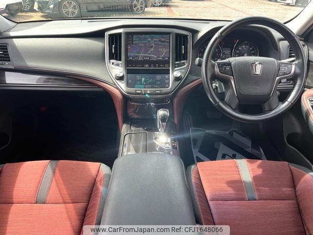 toyota crown 2014 CFJ1648066 image 2
