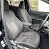 toyota prius 2018 -TOYOTA--Prius DAA-ZVW55--ZVW55-8064011---TOYOTA--Prius DAA-ZVW55--ZVW55-8064011- image 6