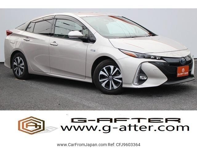 toyota prius-phv 2017 -TOYOTA--Prius PHV DLA-ZVW52--ZVW52-3014123---TOYOTA--Prius PHV DLA-ZVW52--ZVW52-3014123- image 1