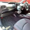 toyota prius 2017 -TOYOTA--Prius DAA-ZVW50--ZVW50-8043597---TOYOTA--Prius DAA-ZVW50--ZVW50-8043597- image 18