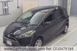 toyota sienta 2016 -TOYOTA--Sienta DBA-NSP170G--NSP170-7046057---TOYOTA--Sienta DBA-NSP170G--NSP170-7046057-