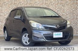 toyota vitz 2012 -TOYOTA--Vitz DBA-NSP135--NSP135-2014135---TOYOTA--Vitz DBA-NSP135--NSP135-2014135-