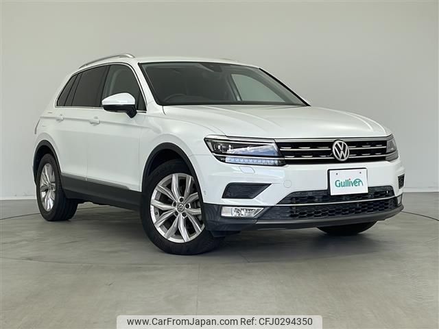 volkswagen tiguan 2017 -VOLKSWAGEN--VW Tiguan ABA-5NCZE--WVGZZZ5NZHW884385---VOLKSWAGEN--VW Tiguan ABA-5NCZE--WVGZZZ5NZHW884385- image 1