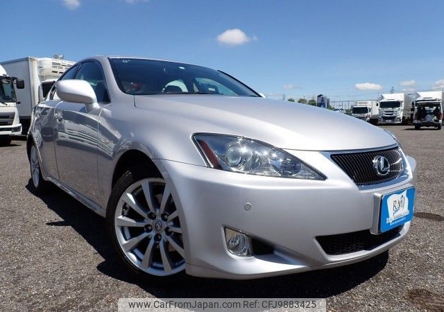 lexus is 2006 REALMOTOR_N2024060042F-24 image 2