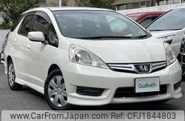honda fit-shuttle 2011 CFJ1844803