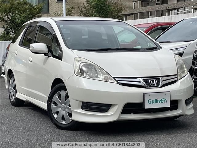 honda fit-shuttle 2011 CFJ1844803 image 1