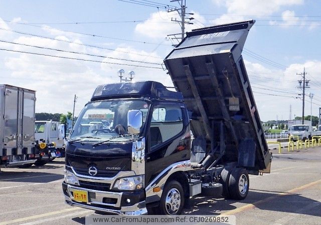 hino dutro 2017 REALMOTOR_N9024080064F-90 image 1