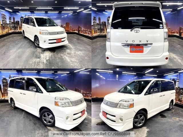 toyota voxy 2005 quick_quick_CBA-AZR60G_AZR60-0446158 image 1