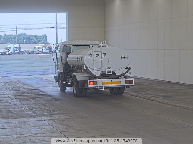 isuzu forward 2006 CFJ1743075 image 2