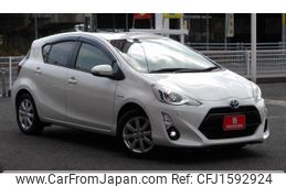 toyota aqua 2016 CFJ1592924