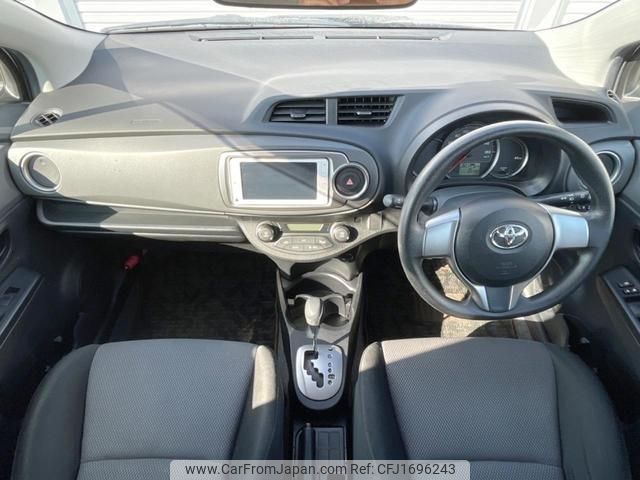 toyota vitz 2014 CFJ1696243 image 2